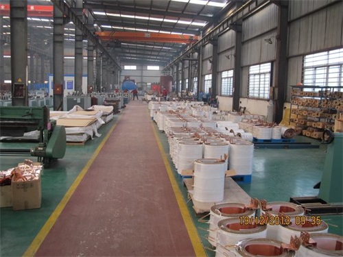 东方S13-1600KVA/35KV/10KV/0.4KV油浸式变压器